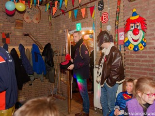 2025-02-21-18-53-57_web
